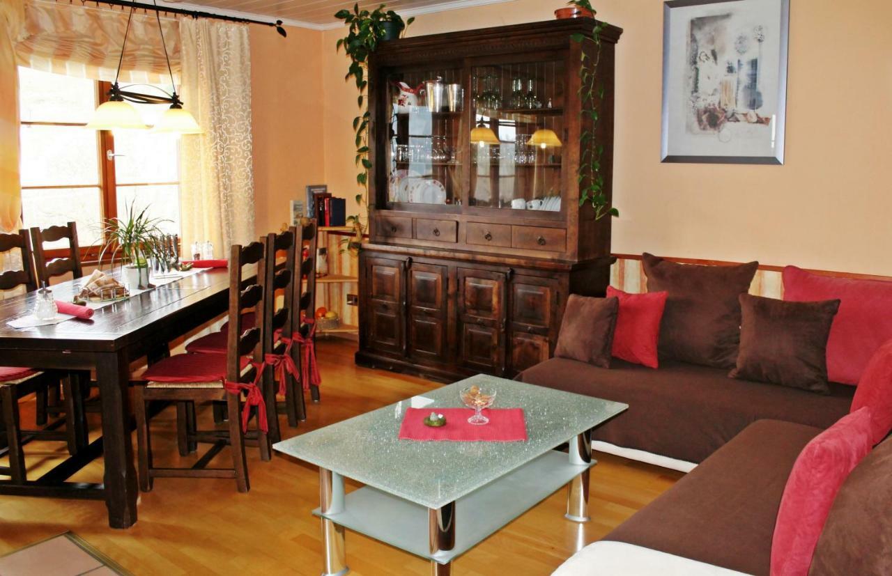 דירות טודמוס Haus Biehler מראה חיצוני תמונה